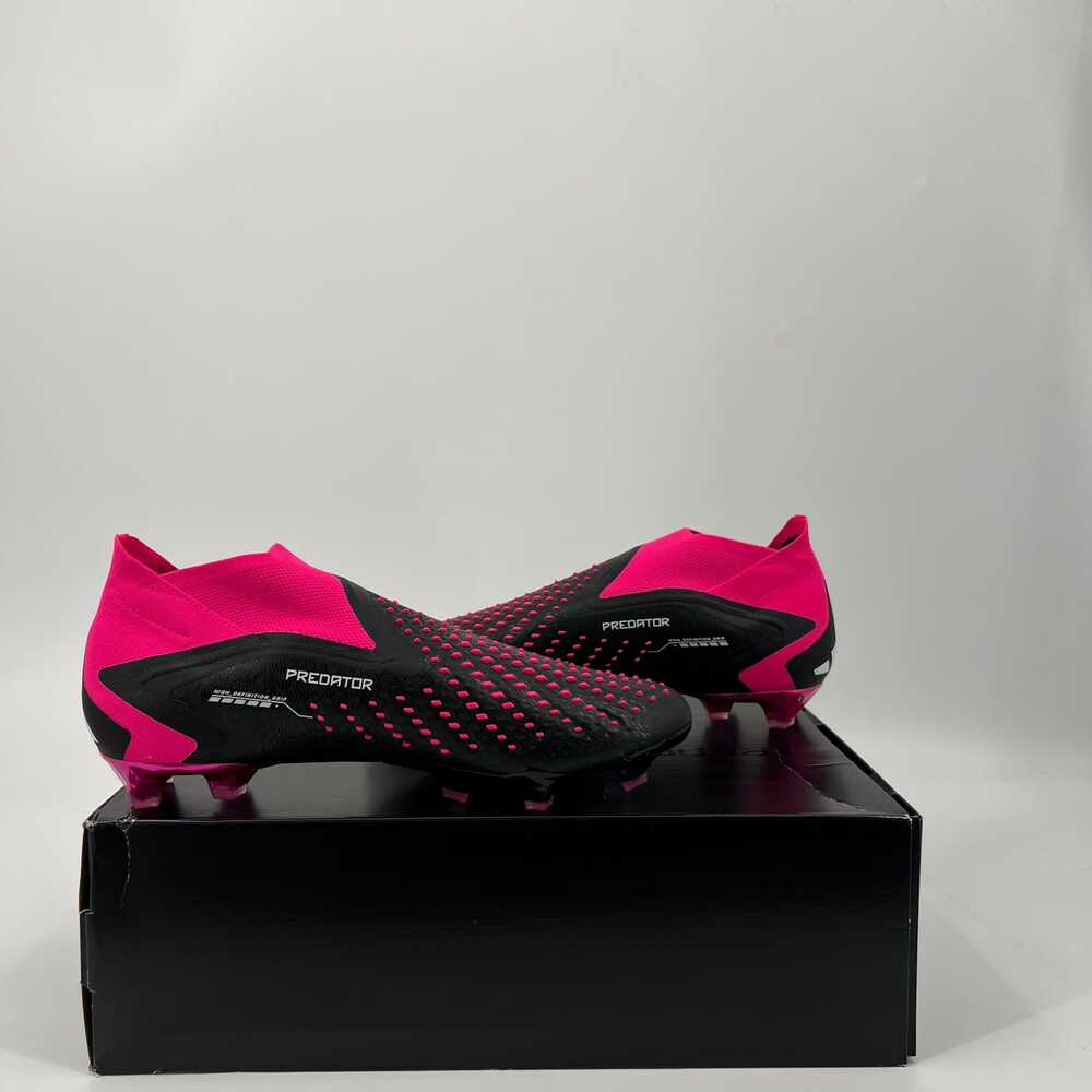 adidas Predator Accuracy Cleats Black Pink | Men’s US 11.5